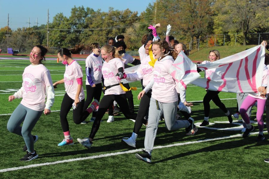 After the senior girls won the game, the girls lined up to run through the senior banner and celebrate with their peers. “I was so proud of our team after the game and it was so cool to watch everyone grow from hardly being able to catch the ball to beating the juniors,” said senior Olivia Epstein.