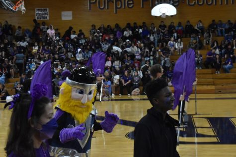 Parkway Norths Viking mascot, Senior Jachawn Harris, said he feels special and like the celebrity of the school when the crowd roars from his appearance and reaches for high fives. The only downside is feeling hot and stiff in the costume.