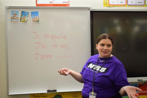 French teacher Laine Johnson teaches basic French phrases, like how to introduce yourself and say how old you are. Johnson is North’s only French teacher, teaching both newcomers to the language and advanced learners.